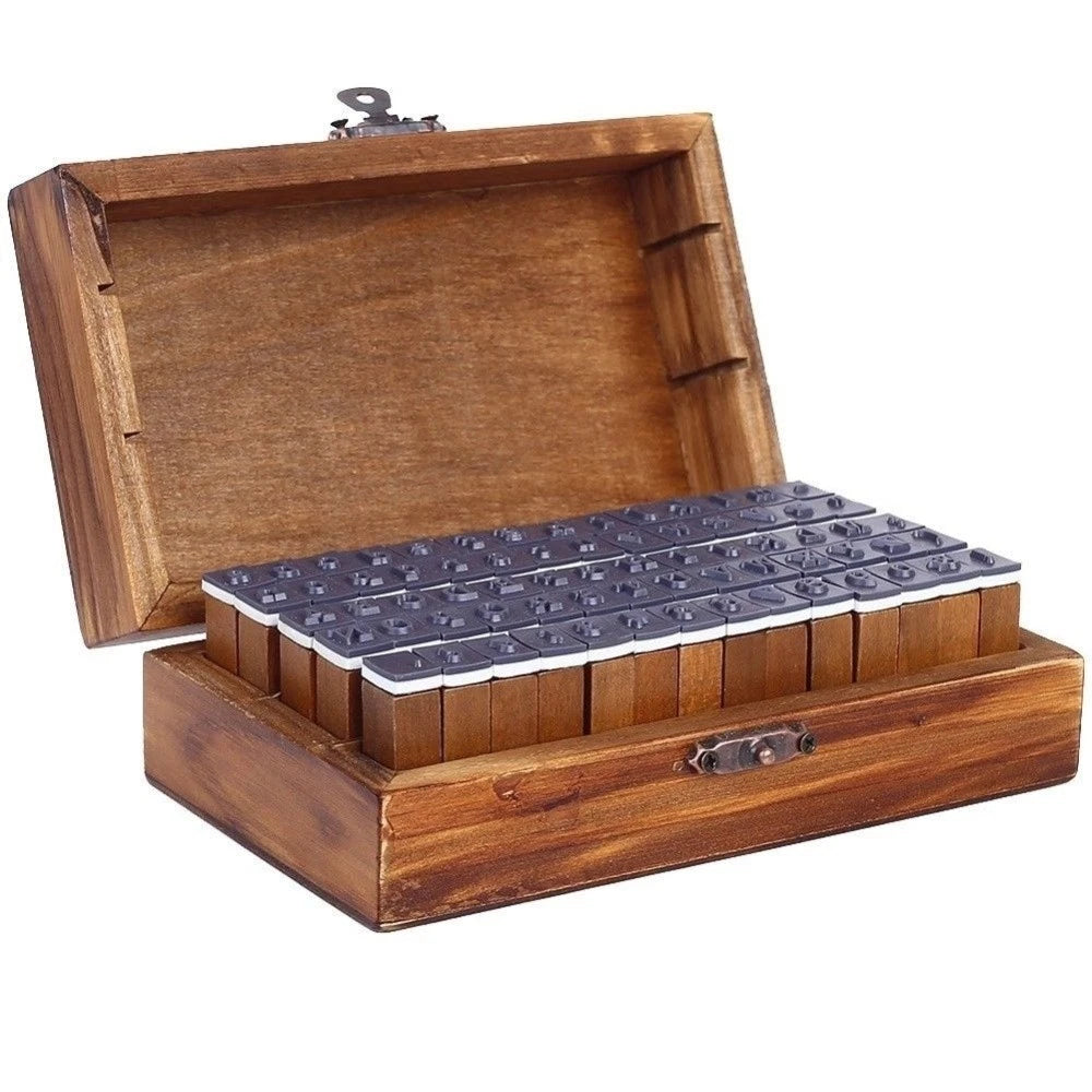 70 pcs / set Rubber Stamps Letter Number Alphabet Wooden Box Antique Vintage Kit